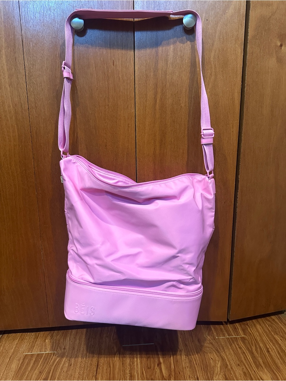 Beis Crescent Weekender - Berry
